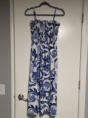 Smocked White Navy Floral Strap Sundress Size L